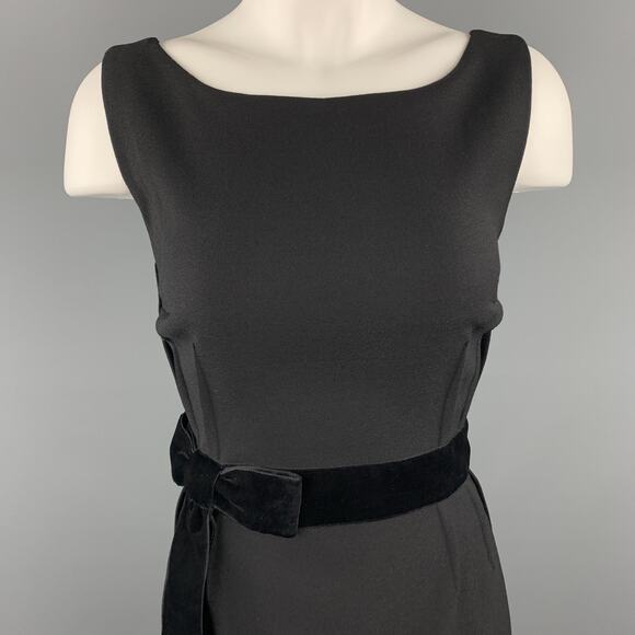 DOLCE & GABBANA Size 4 Black Virgin Wool Sleeveless Velvet Bow Shift Dress - Picture 2 of 5